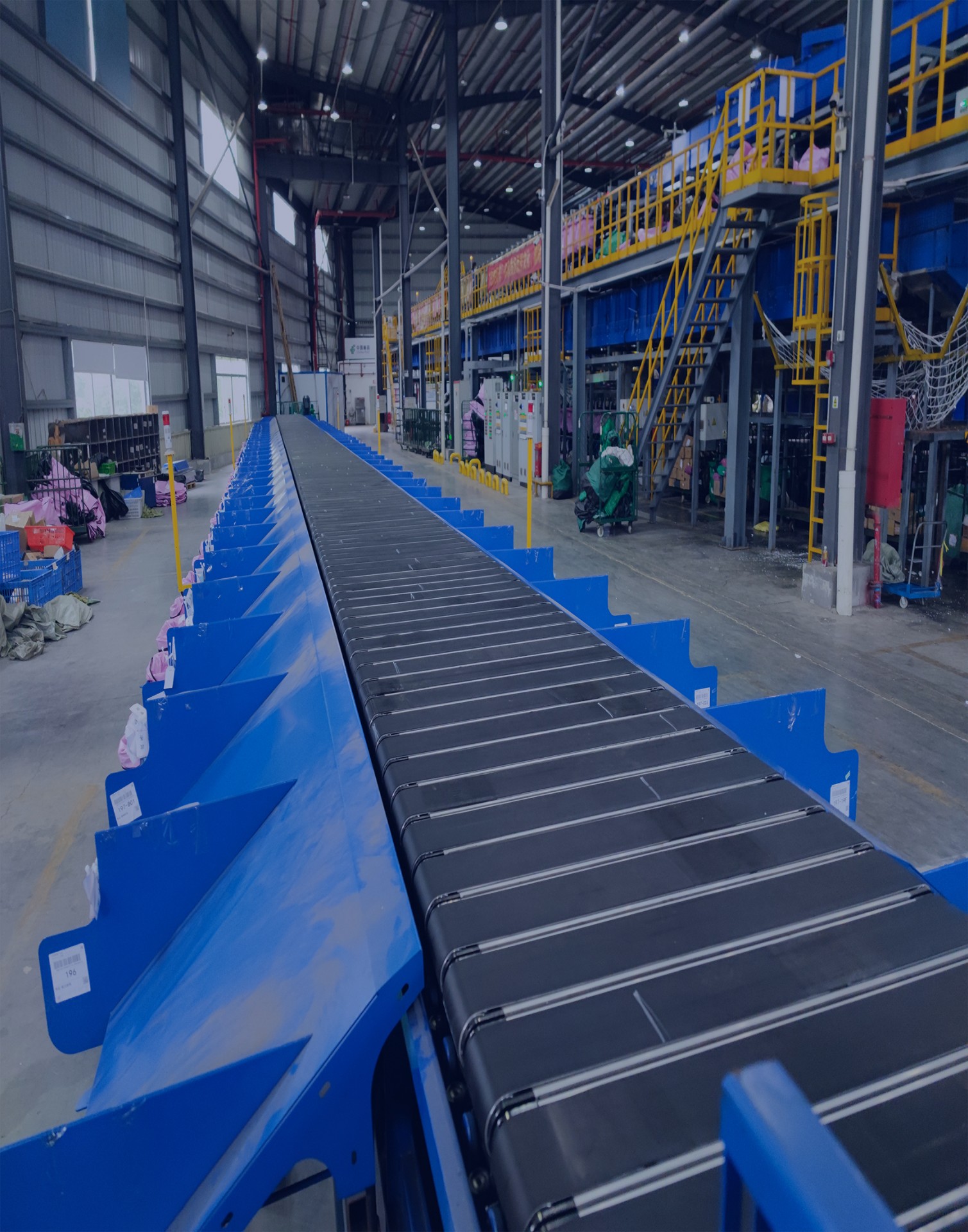 Truelisort Versatile Narrow Belt Cross Sorting Equipment with Customizable Features for Diverse Applications