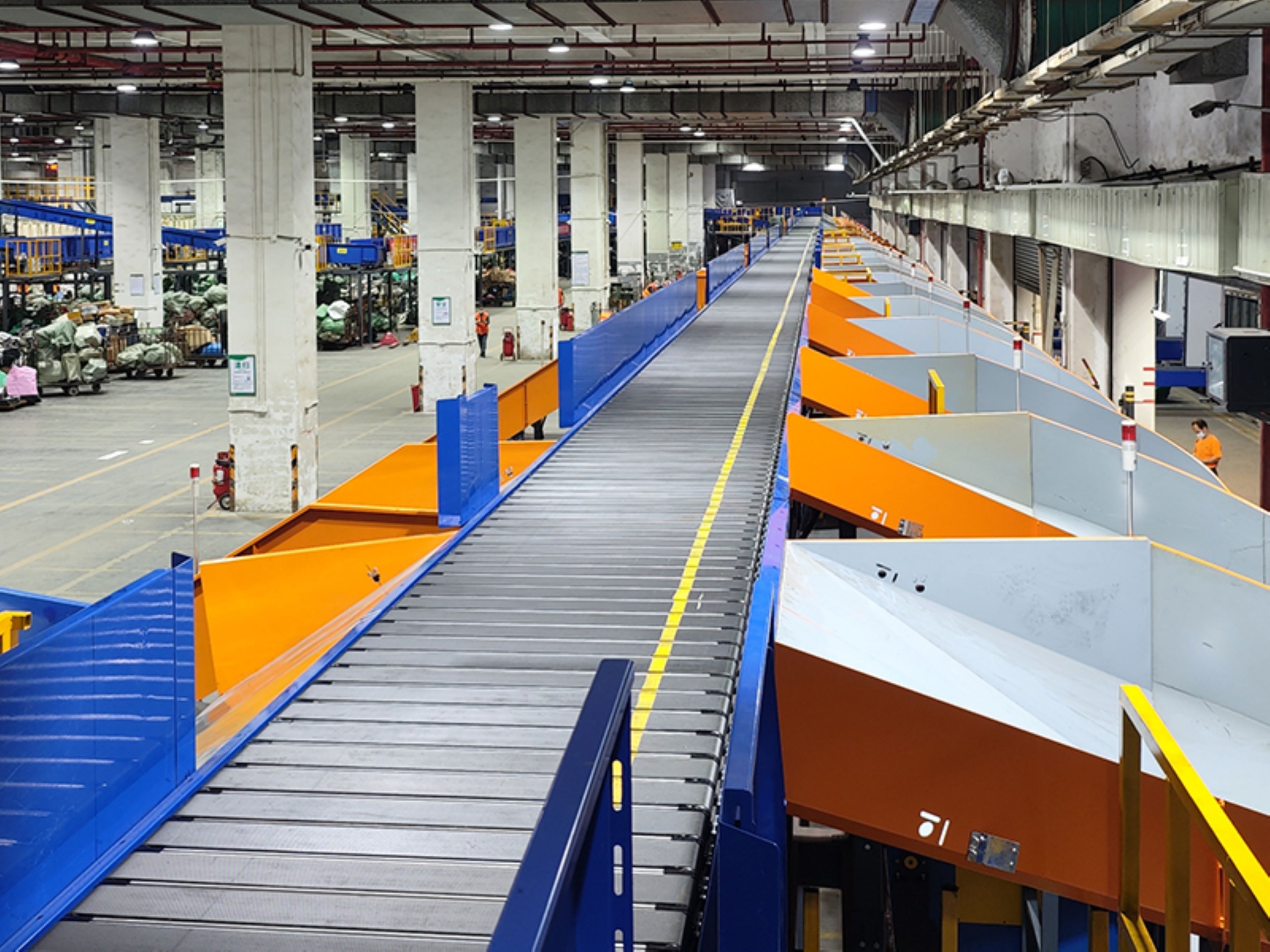 Truelisort Durable Narrow Belt Cross Logistics Sorting System for Efficient Warehouse Operations