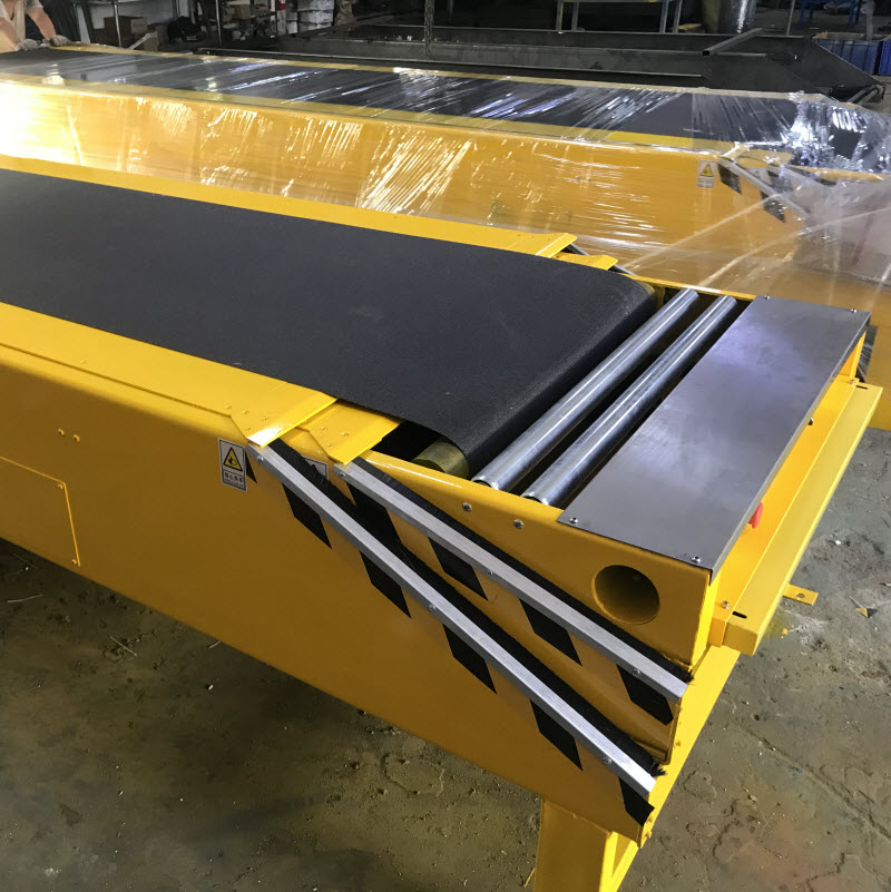 Truelisort Versatile Telescopic Conveyor System for Automated Container and Truck Loading