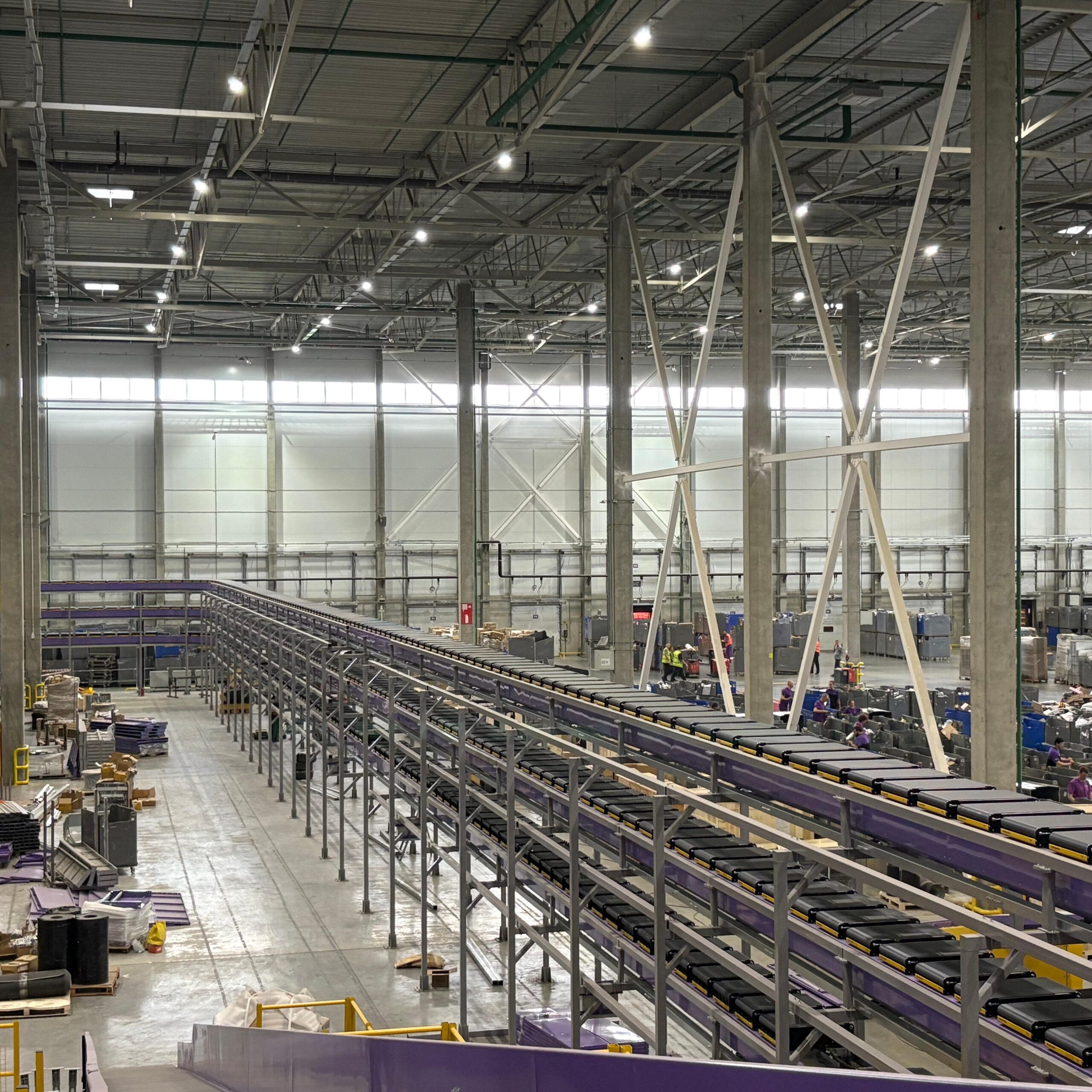 Truelisort Loop Cross Belt Sorter Precision Sorting Mechanism Compact Structure Suitable for Packing Operations