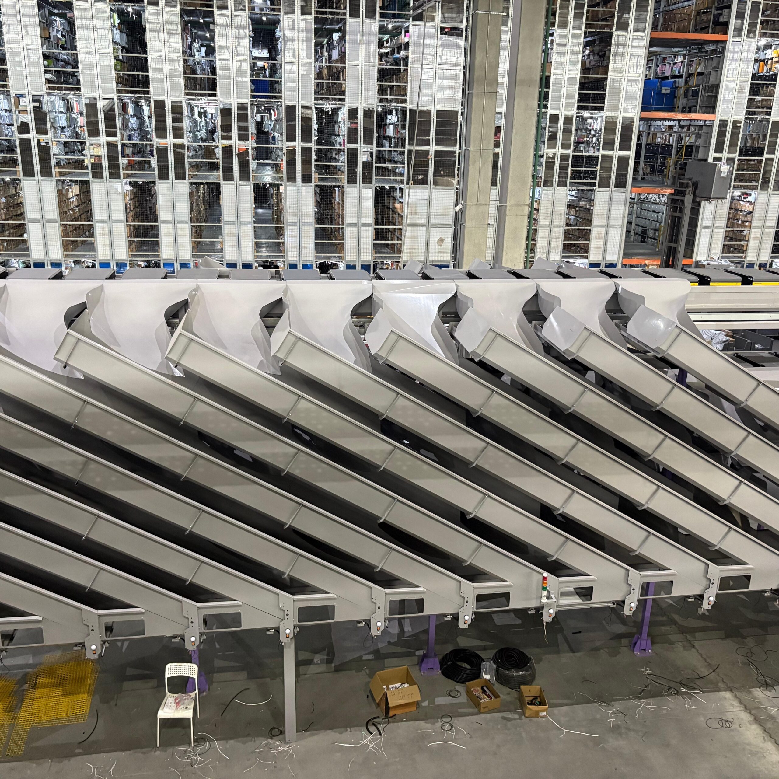 Truelisort Parcel Sorting Customization Compact Loop Cross Belt Sorter for Space Saving Sorting