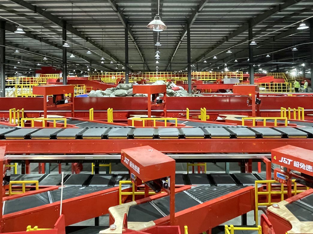 Automated Cross Belt Sorting Solution 2