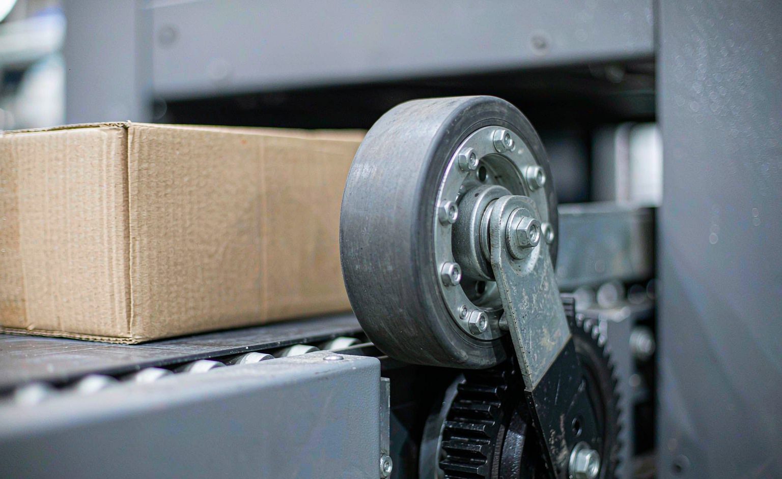 swivel wheel sorter guide inline